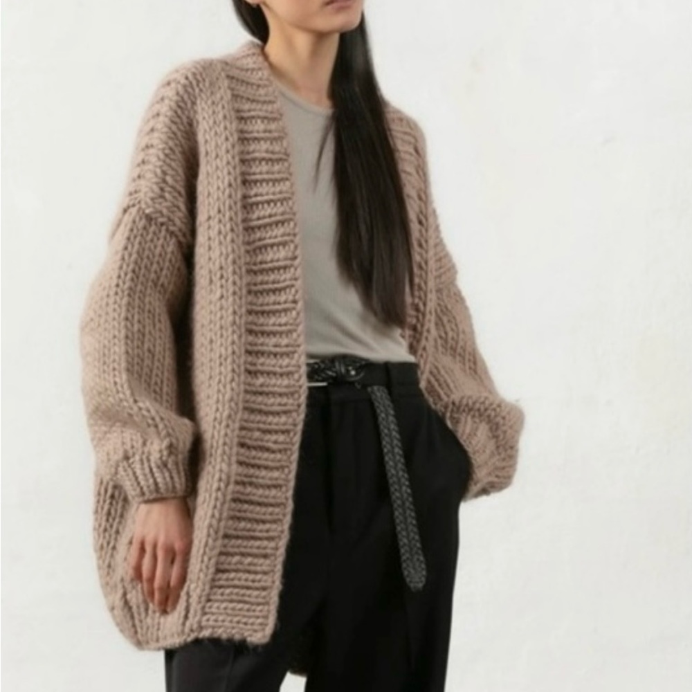 I love Mr Mittens The Cardigan Taupe